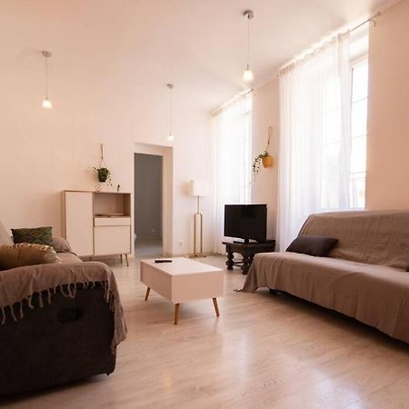 La Fontaine Neuve-Avallon-5 Personnes-1 Chambre-3 Lits-Parking-Wifi Esterno foto