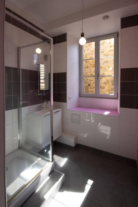 La Fontaine Neuve-Avallon-5 Personnes-1 Chambre-3 Lits-Parking-Wifi Esterno foto